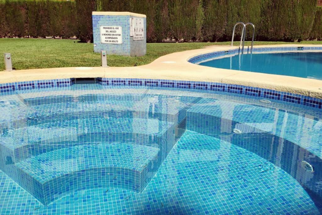 Lovely Apartment Denia, Piscina, Jacuzzi, Padel, Parking Exterior photo